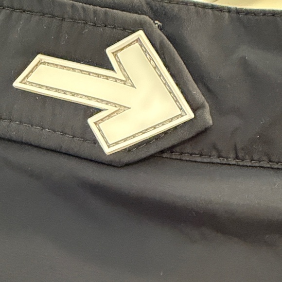 Off-White Women's Navy Off-White Shorts - Picture 3 of 13